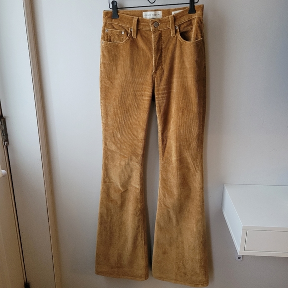 Aritzia's Denim Forum Mariane Flare corduroy pants, Golden amber, size 25 - Picture 5 of 12